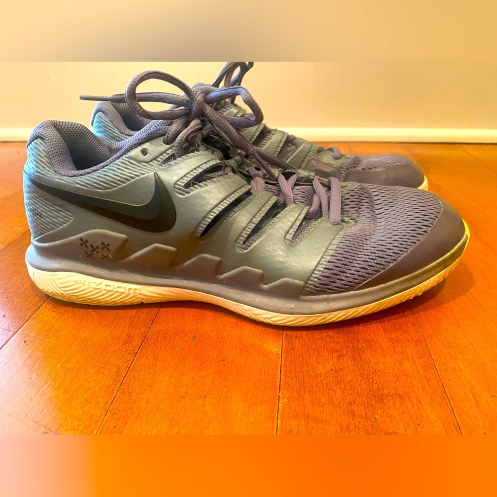 Women's Nike Air Zoom Vapor X Tennis Maria Sharapova AA8027-405 Sneaker size 10
